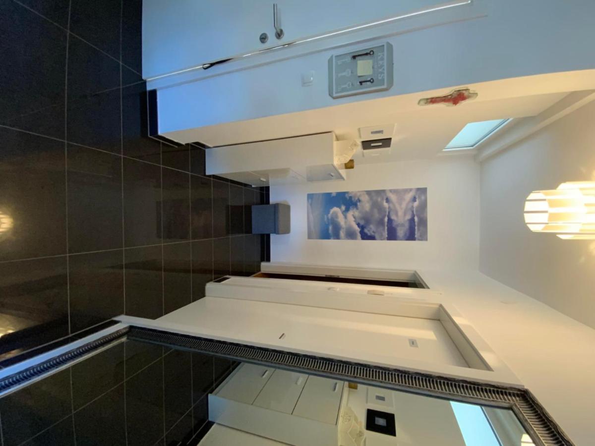 Apartments Leonardo พรีมอชเตน ภายนอก รูปภาพ